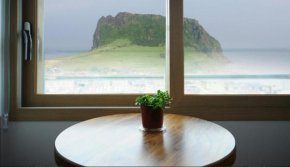  Seongsanpo love Pension  Согвипхо